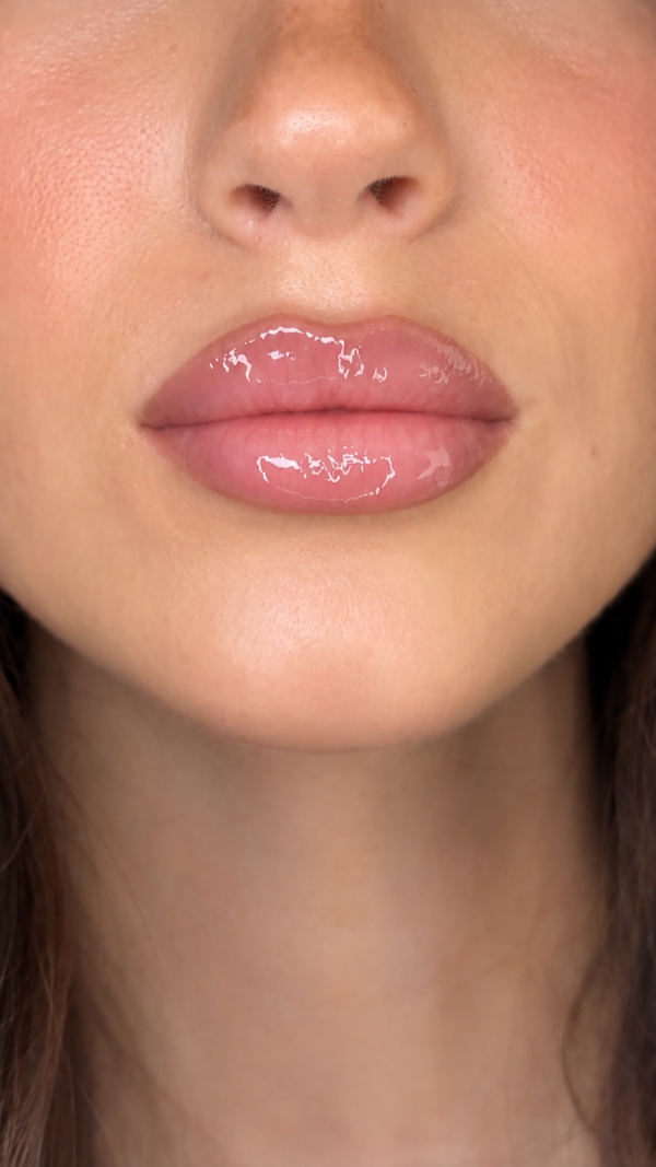 Muted Flame illustrative lip color preview